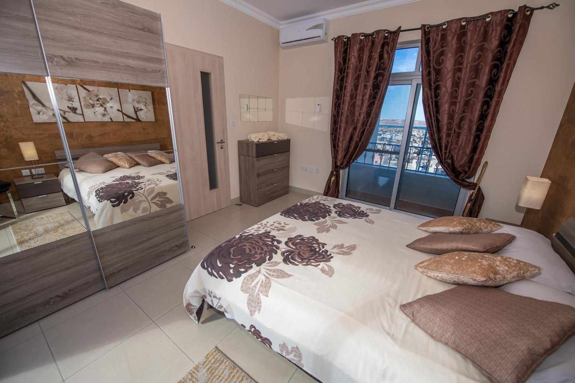 Francis Flats Modern Penthouse Mellieha Exterior foto