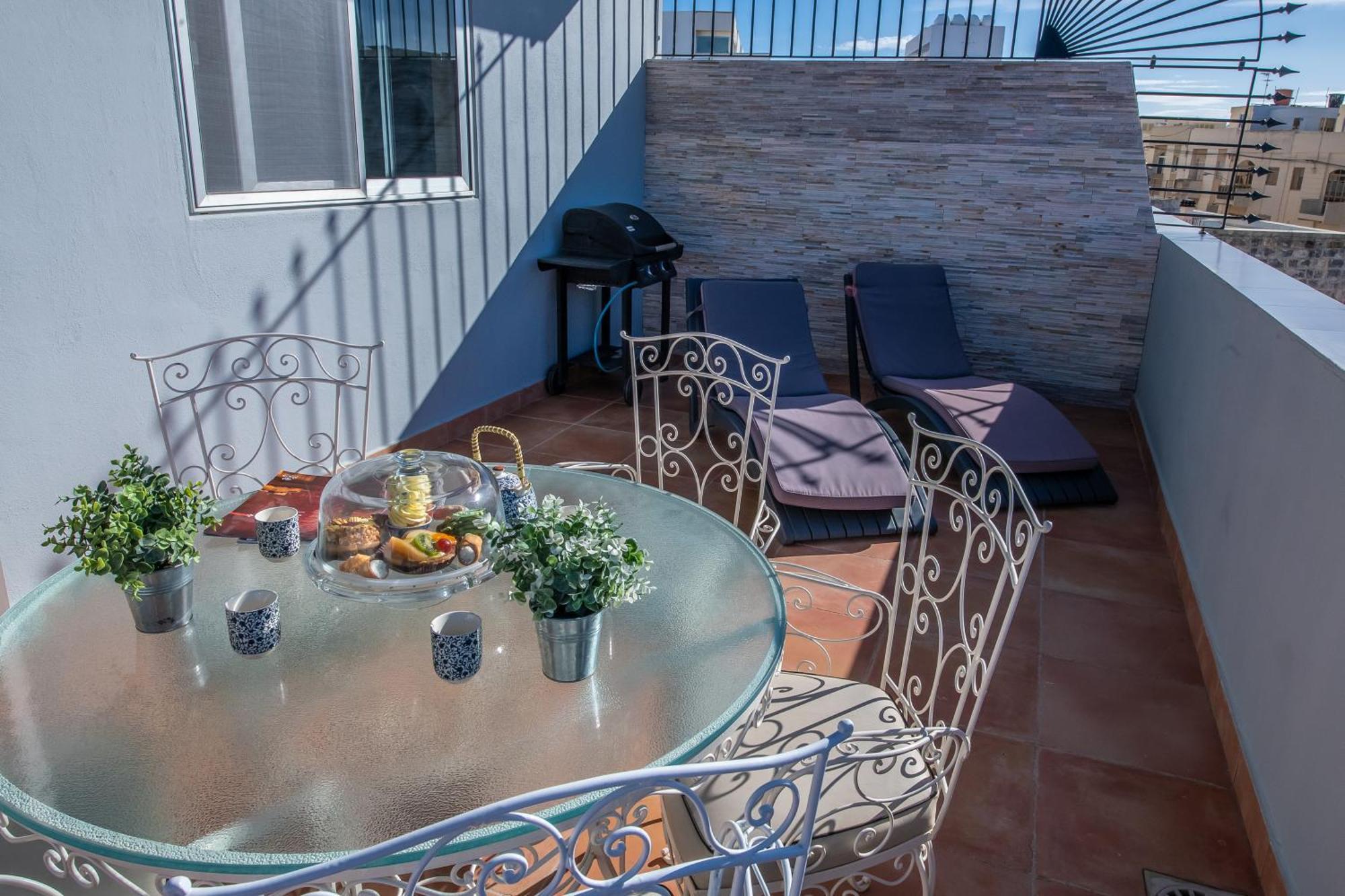Francis Flats Modern Penthouse Mellieha Exterior foto